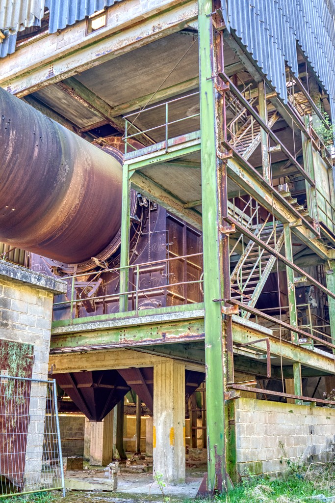 limestone factory hdr urbex belgie trash abandoned luik decay verlaten kalkoven kalksteengroeve ampsin museum